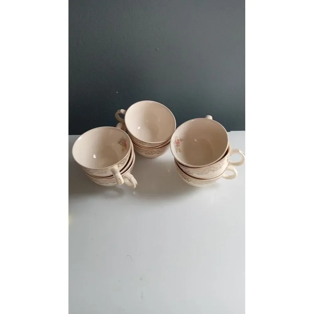 Vintage Cream Tea Cups with Delicate Floral Pattern and Gold Trim Set of‎ 6